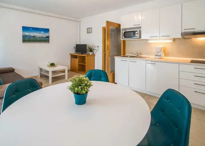 Apartments Marija & Anton